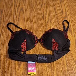 Maidenform Underwire Push-Up Black and Red Lace Bra